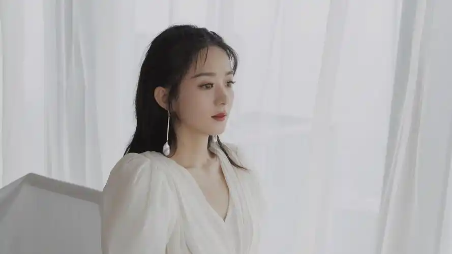 赵丽颖性感纱裙唯美酷飒诱惑写真