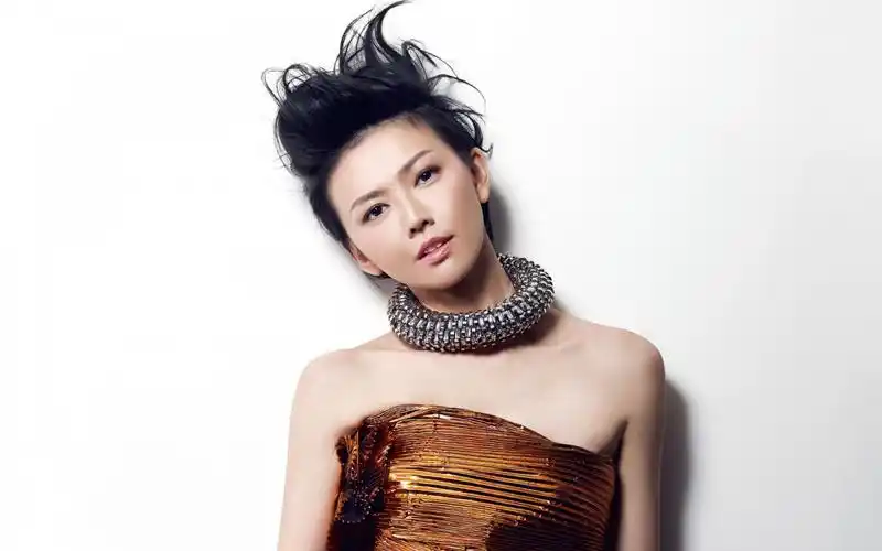 女歌手孙燕姿桌面壁纸1818
