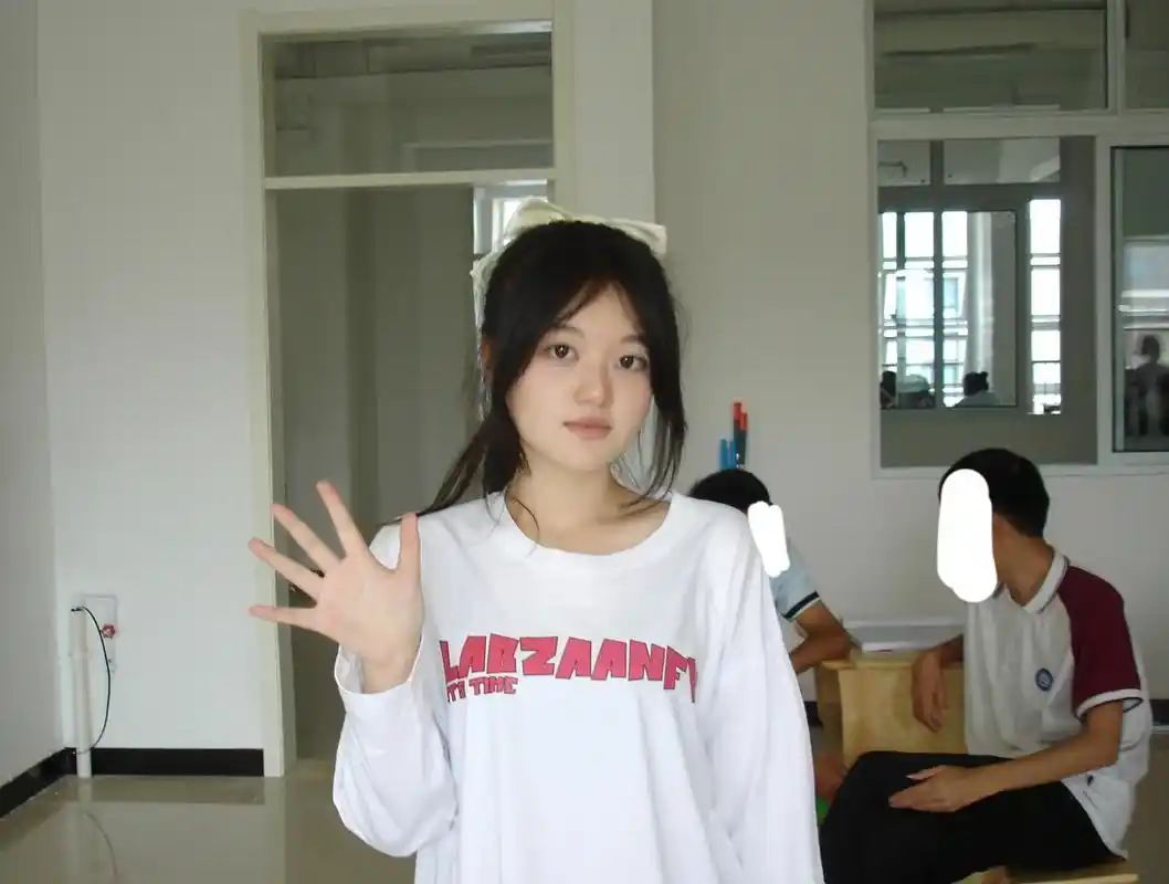 17岁的春风得意马蹄疾 不信人间有别离 #素颜 #校园 - 抖音