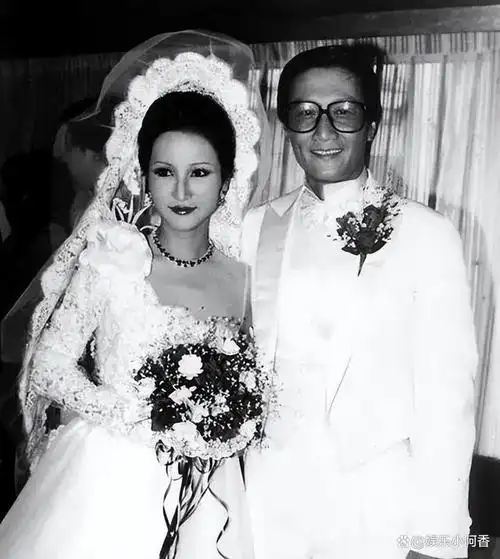 被谢贤养了12年,用青春换来两千万,如今39岁的coco过得怎样了?