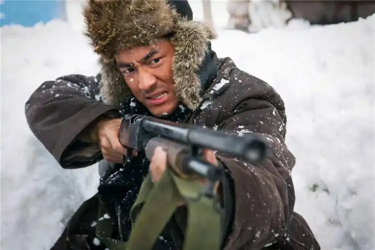 电影智取威虎山为什么大获成功