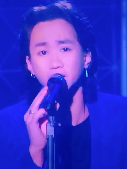 黄家驹的声音一出来我真的会哭死0101