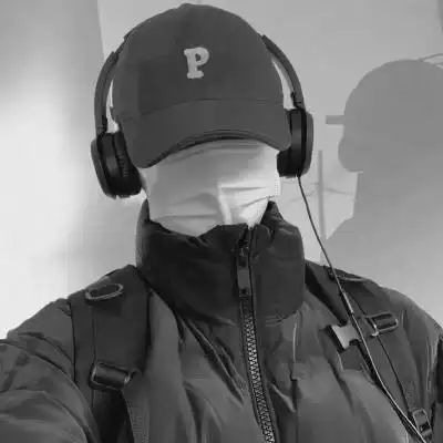 黑白帅气冷酷男生头像图片