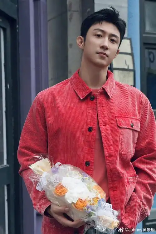 粉丝们带着这份独特的巧思,组成护 黄景瑜个人资料介绍黄景瑜毛衣图片