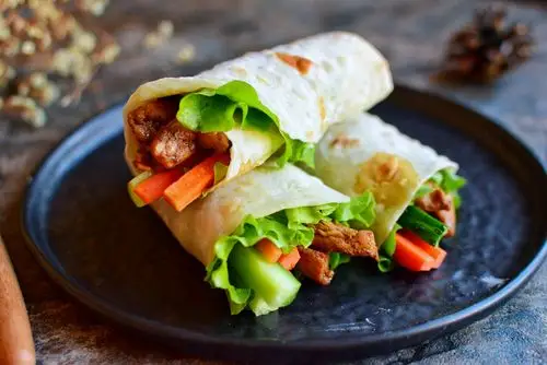 在家也能做出美味的老北京鸡肉卷