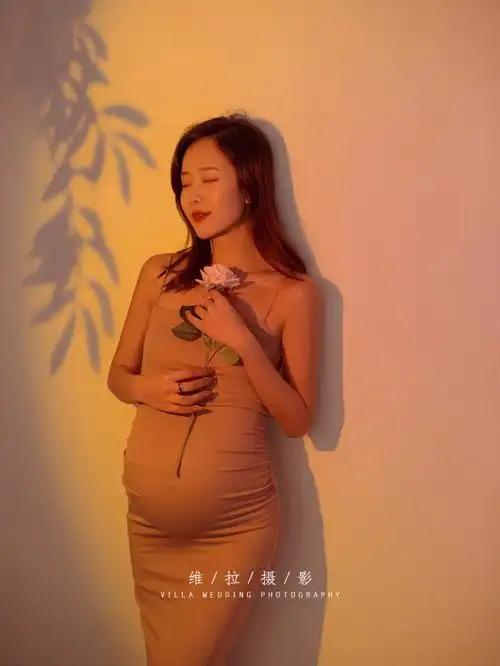 最美孕妇照微隆小腹是生命的山丘72