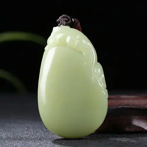 纳福新疆和田玉貔貅手把件黄玉瑞兽把玩件天然玉石黄口料