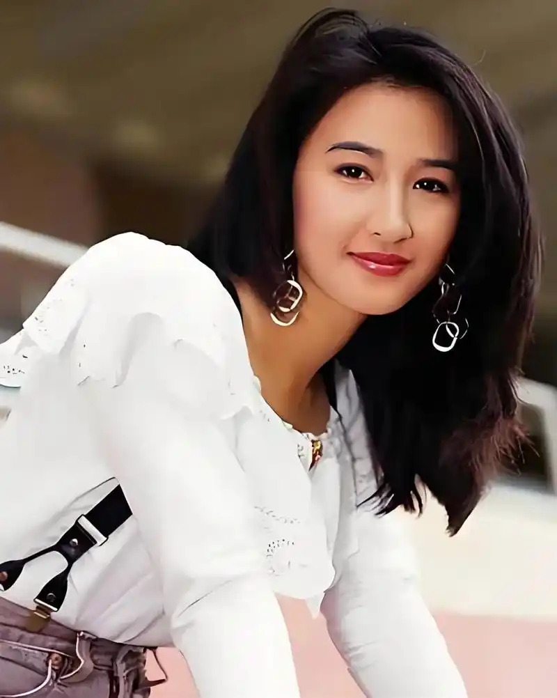 tvb八位当家花旦,竟然都没演过tvb金庸剧,两人已去世