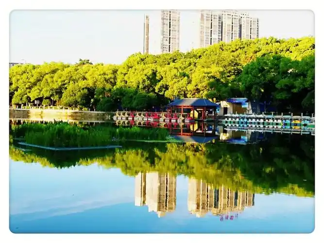 衡阳平湖公园,石鼓书院