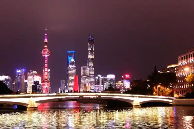 苏州河畔悠闲漫步,上海风景,浦江最美. - 美篇