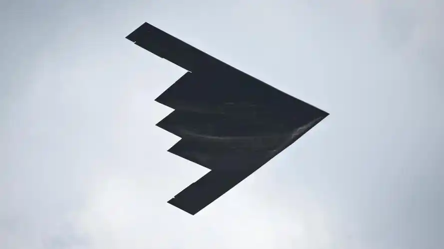 b-2战略轰炸机,天空 4k