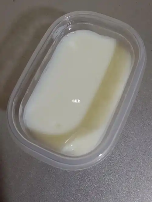 白凉粉牛奶布丁