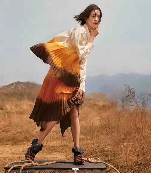 大片欣赏 | 杜鹃登上中国版《t magazine》画刊