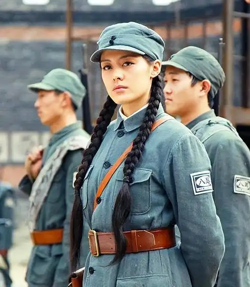 王力可个人资料简历(王力可是父母的骄傲,但她的婚恋成了父母的烦恼)