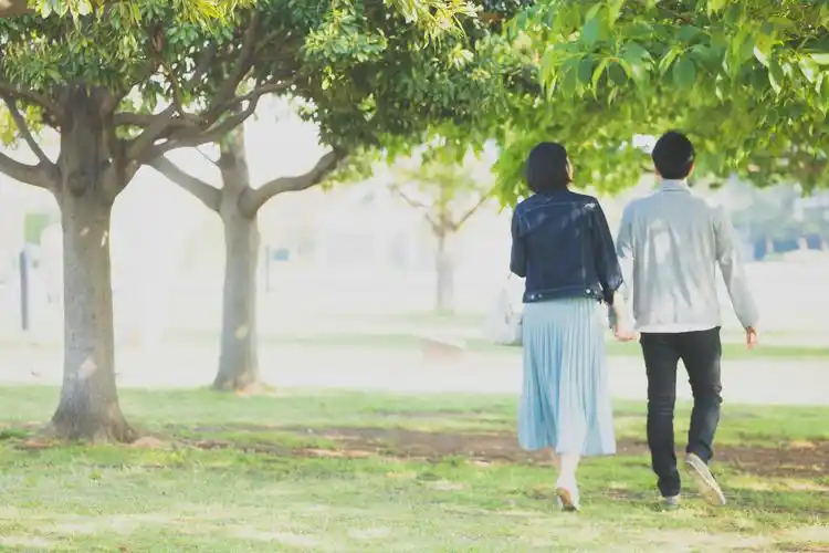 男女,情侣,夫妻.(图/翻摄pakutaso免费图库)