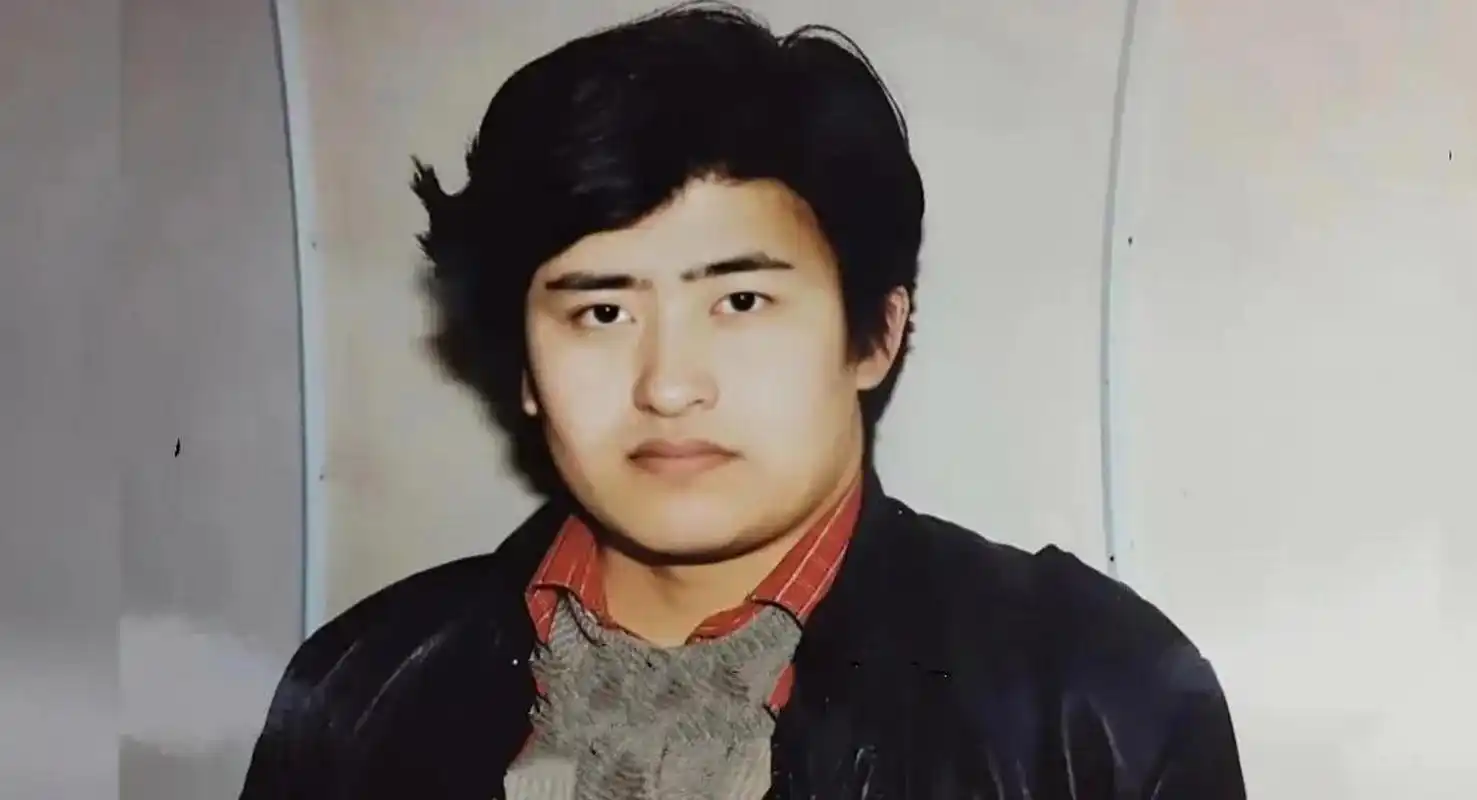 那时,刘欢正处于事业的高峰时期,拥有着无数的粉丝和崇拜者.