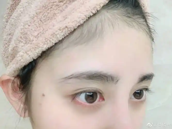 鞠婧祎洗脸方式火了!