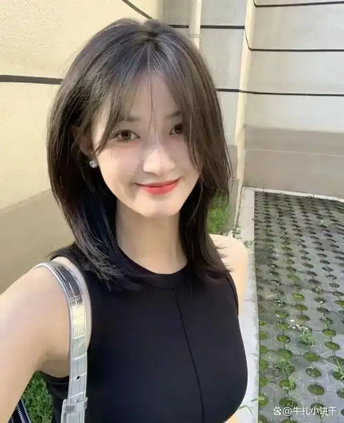 "锁骨发"才是今年最流行发型!40岁的你不剪一次不知道多显气质