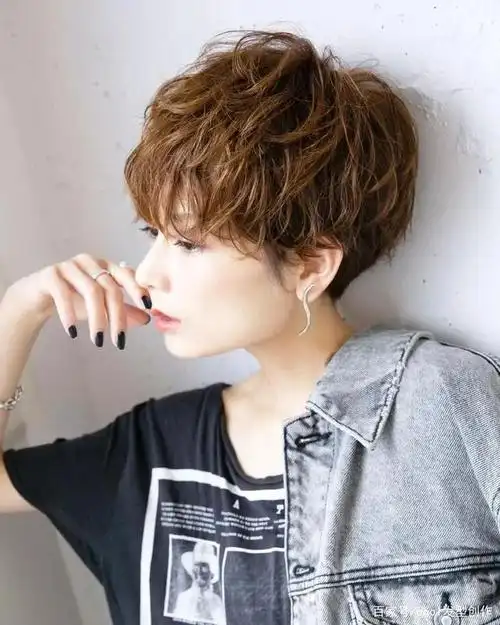 日系短发纹理烫 给你要的时髦感!
