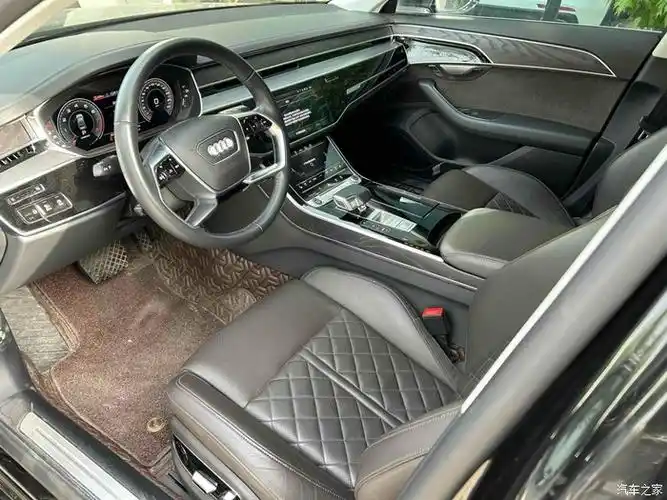 奥迪a82021款a8l50tfsiquattro