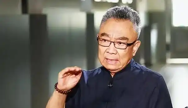 鲍国安:娶初恋为妻一生没有绯闻,杨钰莹不是我儿媳