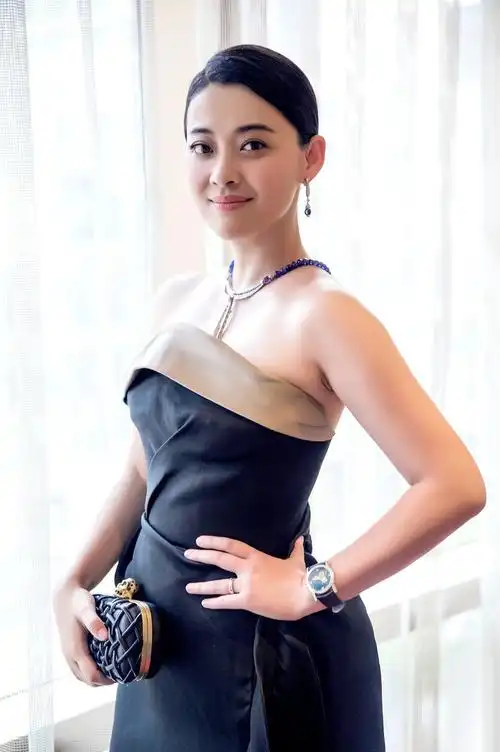 12位来自江苏的女星60后刘嘉玲70后张茜谁是你的女神