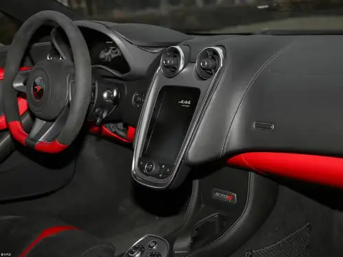 【2015款迈凯伦570s3.