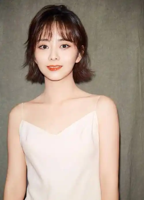 "华谊小公主"与谭松韵的纠葛太精彩_钟楚曦_拍成电影_消息