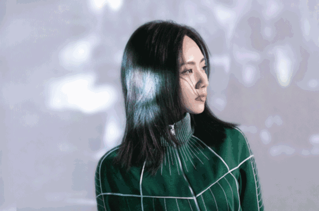 她是城市歌行者,她是刘惜君.在自己的音乐路上,谱写自己的时光秘密.