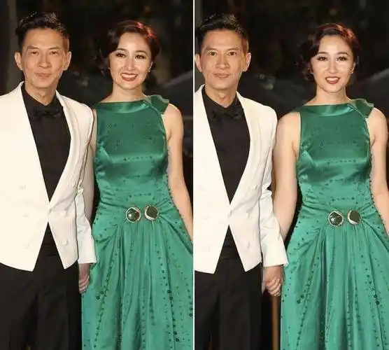 关咏荷和老公站一起真开心就算穿着腋下挤出肉的裙子也不在乎