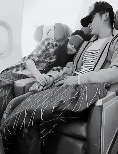 亿万身家李晨住北京9亿四合院6任女友个个貌美如花