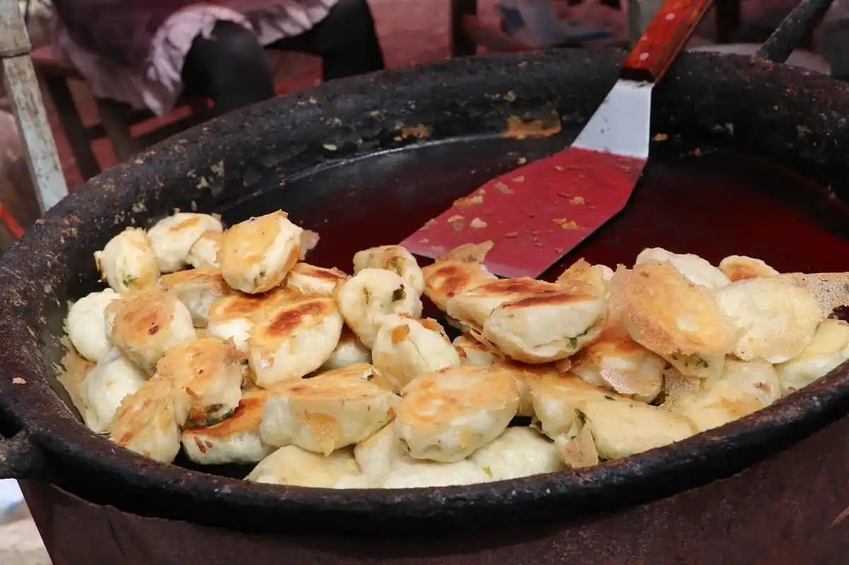 河南农村街头地道的美食,满满的都是家乡的味道,让人好想家