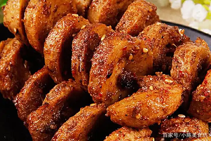 面筋别再上锅蒸着吃了,教你在家烤面筋,香辣好吃,比买的还解馋