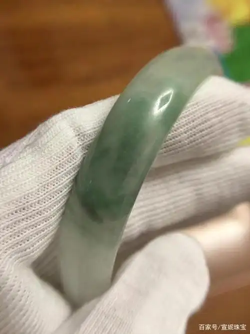 天然a货翡翠与b货c货的区分