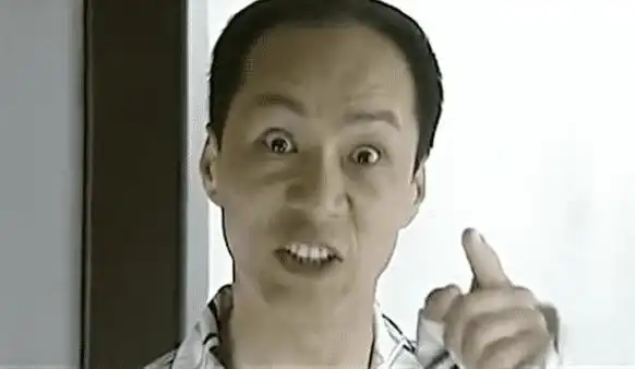 他戏里是"家暴男",戏外却是痴情大叔,娶大8岁妻子恩爱26年