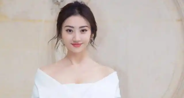 景甜的真名叫什么