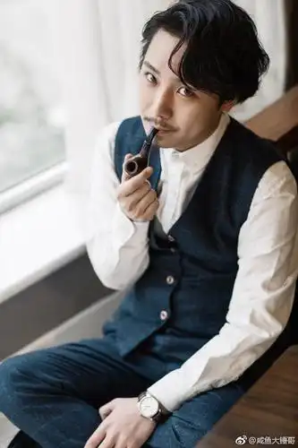 虎牙大锤哥最新照片 暖男大叔大锤哥日常生活照20p