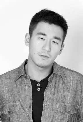 违法犯罪已成为不争的事实,张国立作为父亲第一时间在微博上替儿子