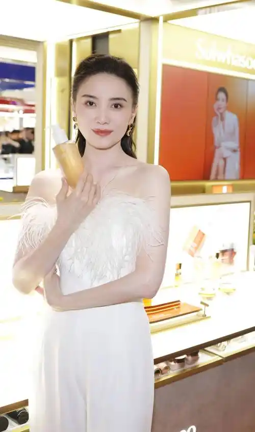 宋佳2023年05月03日 精美图集 优雅靓丽_电影_中国_联合国