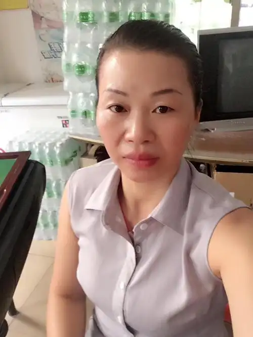 46岁离异女征婚照片(id:106100110)_广东珠海征婚交友_珍爱网
