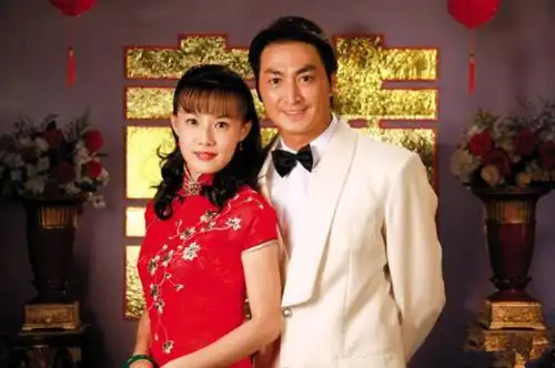 图演员何家劲老婆是谁称难忘旧爱高金素梅