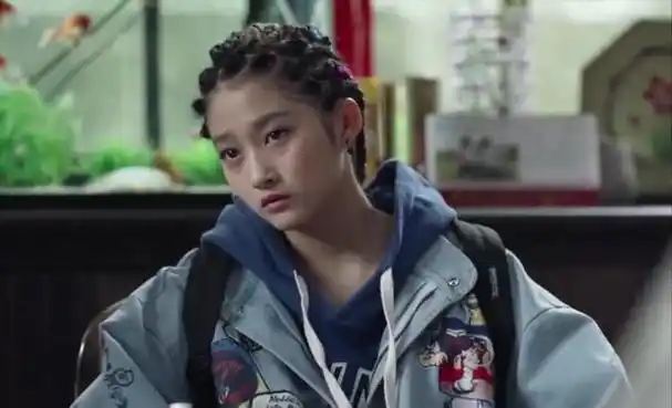 徐梓钧谈老牛,同班的关晓彤凭啥能拿下爆红小鲜肉?