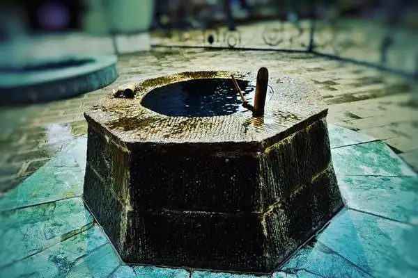 锁龙井的事情是真的假的,里面有没有龙,井的用处是什么?-52城市网