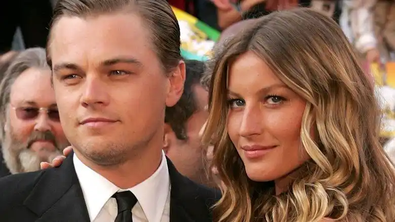 38岁超模吉娘娘真的老了!穿白t恤素颜自拍显老态,神仙颜值不再