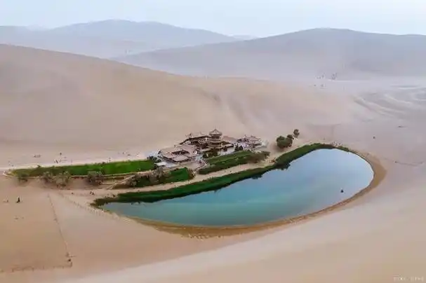 "月牙泉"景点攻略