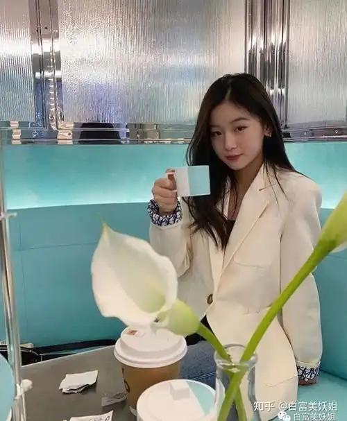 抖音于anna家里到底有没有钱啊