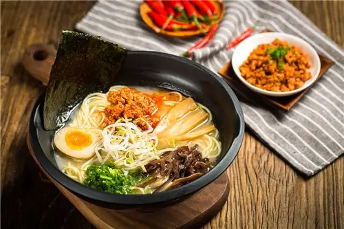 面工坊豚骨拉面加盟