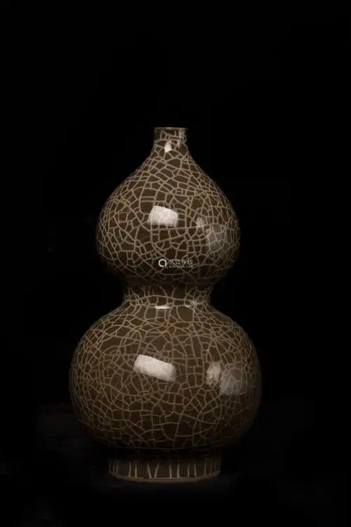 宋代哥窑葫芦瓶