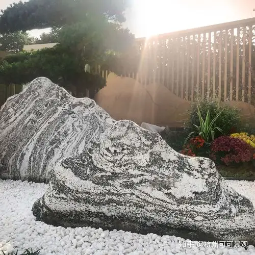 如果我有一个院子一定要摆上这些景观石太有品位了