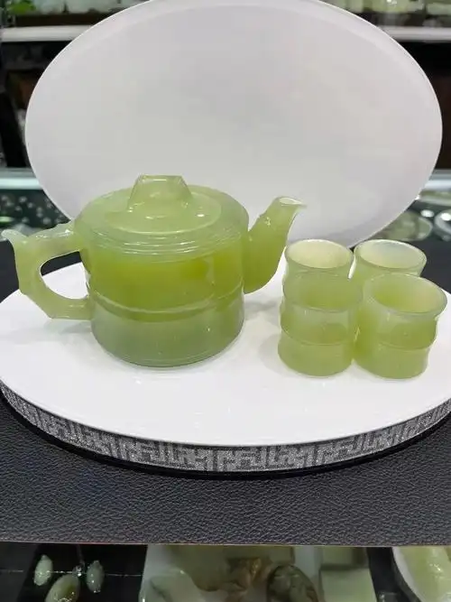 玉茶壶步步高升